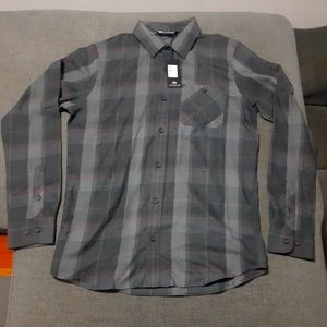 Travis Mathew Prize Money Button Down Plaid Shirt Black LS Size Small